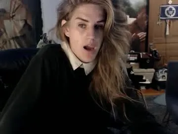 DestinyTurner – webcam model profile photo Image 11