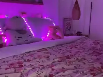 Hornyblond_Bella – webcam model profile photo Image 17