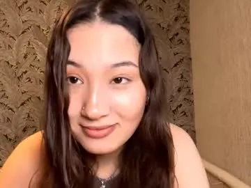 Almmaxxxx – webcam model profile photo Image 8