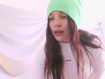 chanell95 – webcam model profile photo Image 9