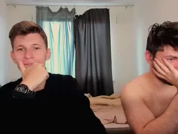 Loverhot12 profile photo Image 15