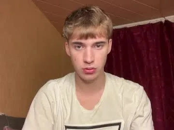 roxy_blue_eyed_ – webcam model profile photo Image 10