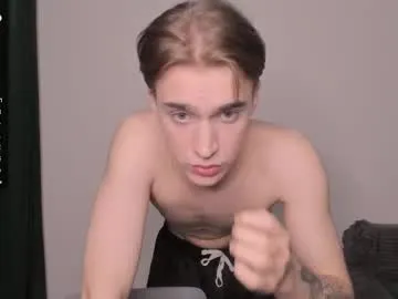 roxy_blue_eyed_ – webcam model profile photo Image 2