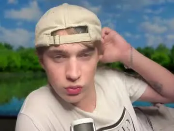 roxy_blue_eyed_ – webcam model profile photo Image 6