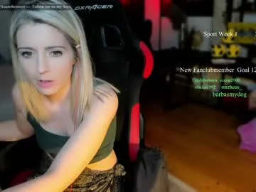 Wkatte – webcam model profile photo Image 11