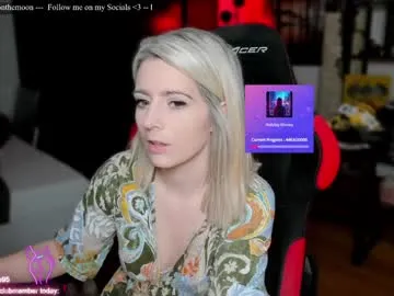 Wkatte – webcam model profile photo Image 5