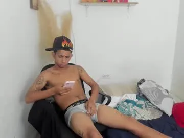 husa_Malikaa – webcam model profile photo Image 13