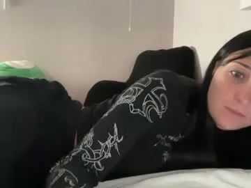 Aurora_Bennet – webcam model profile photo Image 2