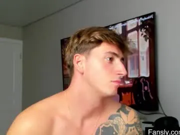 kimkatyrides – webcam model profile photo Image 16