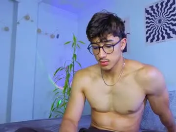 seraphine23 – webcam model profile photo Image 14