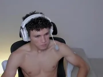 RuslanaXX – webcam model profile photo Image 14