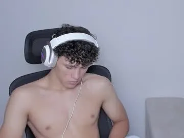 RuslanaXX – webcam model profile photo Image 18