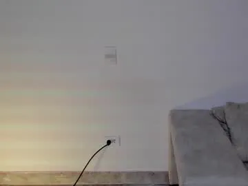 RuslanaXX – webcam model profile photo Image 8