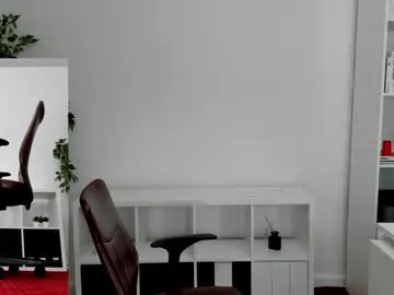 husa_Malikaa – webcam model profile photo Image 17