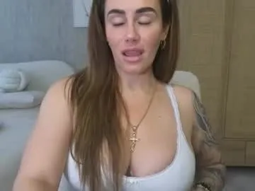 curvyflawless – webcam model profile photo Image 15