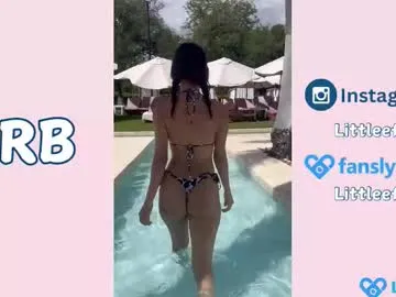 HotBella- – webcam model profile photo Image 13