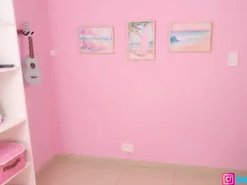 HotBella- – webcam model profile photo Image 19