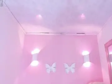 KARISHMA-STRIP profile photo Image 16