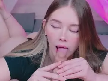 Sssonya – webcam model profile photo Image 2