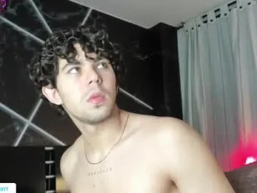 HOT-CUPAL22 – webcam model profile photo Image 15