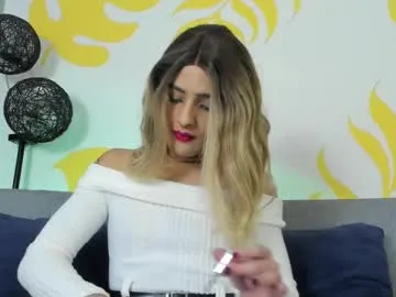 kriskras__ – webcam model profile photo Image 13