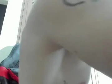 QuietNicole – webcam model profile photo Image 10