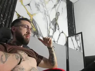 QuietNicole – webcam model profile photo Image 14