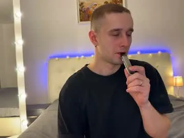 SoniaScott – webcam model profile photo Image 2