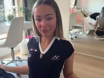 Mary-JP – webcam model profile photo Image 7