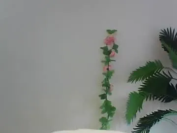 SarahSexyBiker – webcam model profile photo Image 18