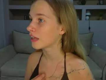 Suhu_love – webcam model profile photo Image 16