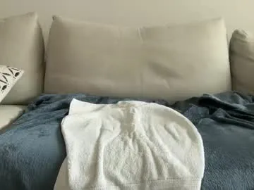 mc-Olivia – webcam model profile photo Image 7