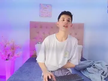 golden_girl_house – webcam model profile photo Image 11