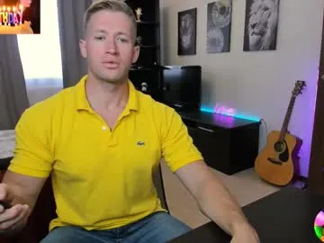 HOT-CUPAL22 – webcam model profile photo Image 6