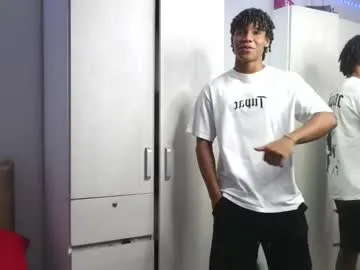 curvyflawless – webcam model profile photo Image 14