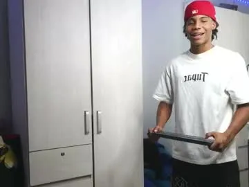 curvyflawless – webcam model profile photo Image 3