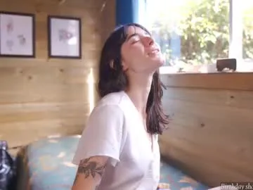 milla_bella profile photo Image 6