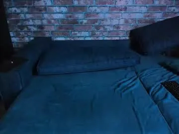 18yoteenvirgin – webcam model profile photo Image 3