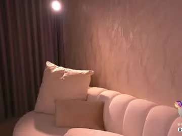 golden_girl_house – webcam model profile photo Image 10