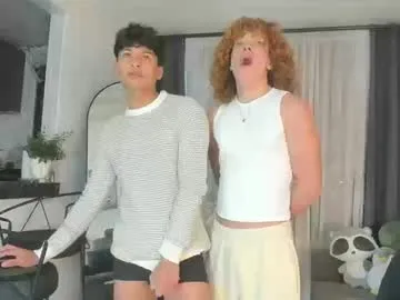 FoxyandTed – webcam model profile photo Image 11