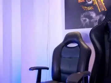 Alexiaa_69 – webcam model profile photo Image 8