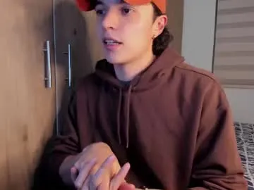 golden_girl_house – webcam model profile photo Image 11