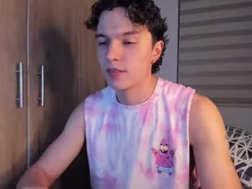 golden_girl_house – webcam model profile photo Image 9