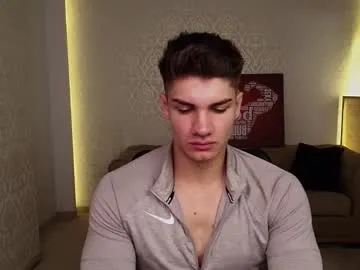 husa_Malikaa – webcam model profile photo Image 6