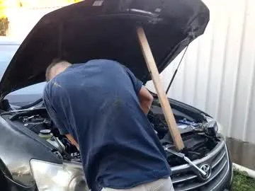 EmiliaCatalina – webcam model profile photo Image 5