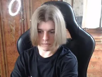 yummy_erika – webcam model profile photo Image 10