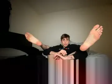 EmiliaCatalina – webcam model profile photo Image 14