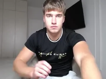 Alyshanon18 profile photo Image 18