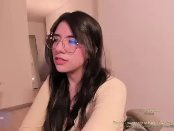 vika54784 – webcam model profile photo Image 14