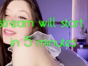 husa_Malikaa – webcam model profile photo Image 18